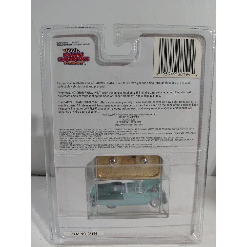 Racing Champions Mint 1:61 Die Cast 1955 Chevrolet Bel Air Convertible Car